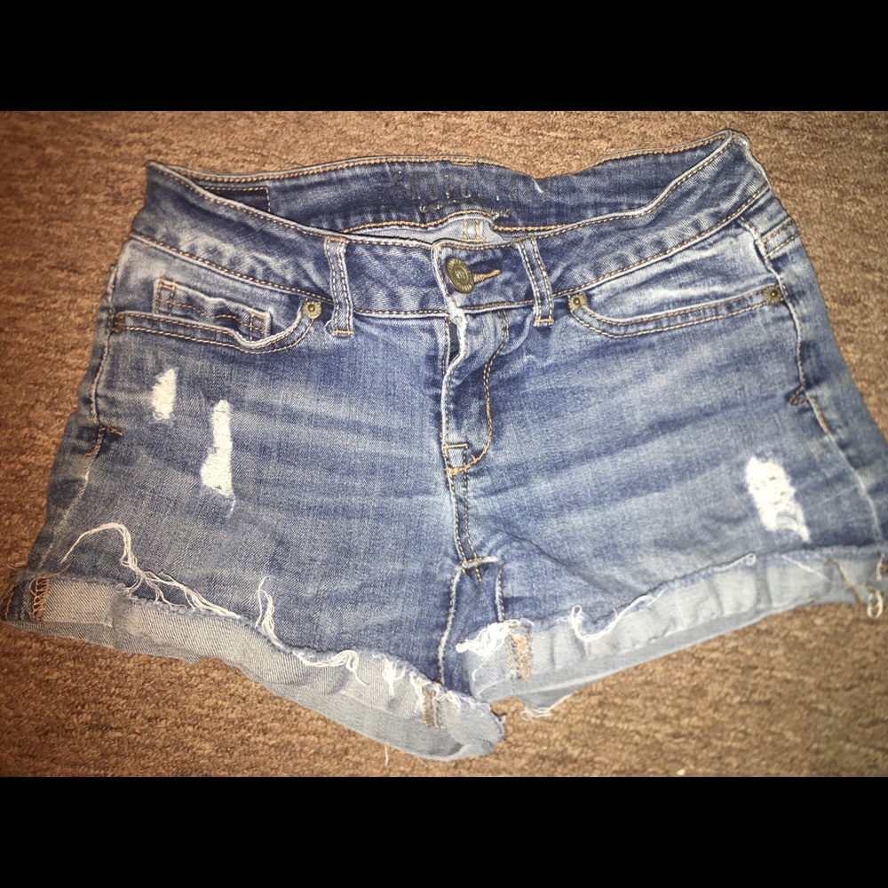 AEROPOSTAL SHORTS!